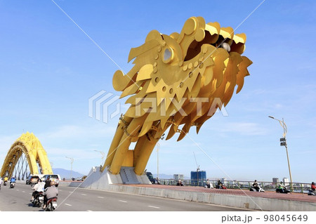 ベトナム・ダナン 98045649