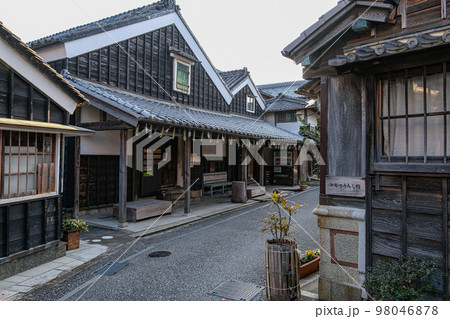 伊勢　河崎の街並み 98046878