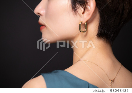 美しい首やうなじ ボディパーツ 美しい首やうなじ ボディパーツ 98048485