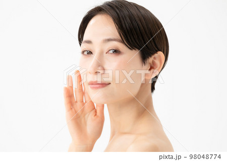 ビューティー　女性　横顔 98048774