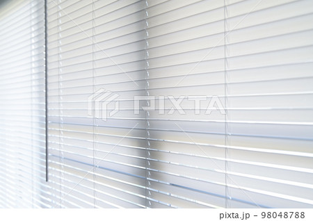 white curtain on the window 98048788