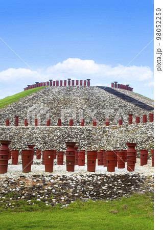 亀塚古墳公園　 98052259