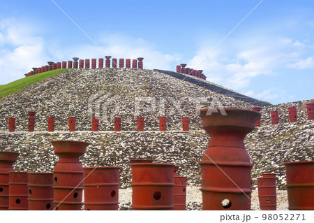 亀塚古墳公園　 98052271