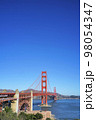 ゴールデンゲートブリッジ（サンフランシスコ） 98054347