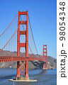 ゴールデンゲートブリッジ（サンフランシスコ） 98054348