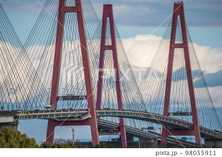 《愛知県》名古屋港　名港西大橋 98055911