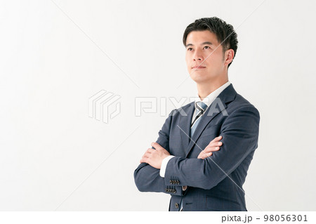 ビジネスマン　ポートレート 98056301