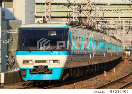 JR西日本 381系「スーパーくろしお」 JR西日本 381系「スーパーくろしお」 98056402