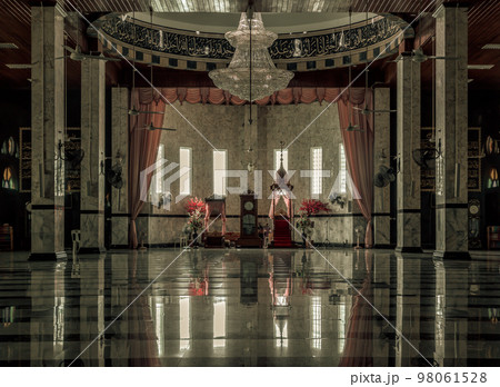 Beautiful architecture design inside of Masjid Al - Yusraw or Al - Yusraw Mosque for Islamic Affairs. 98061528