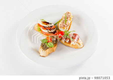 toast with pate toast with pate 98071053