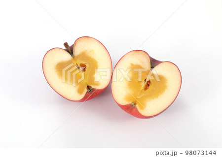りんご 98073144