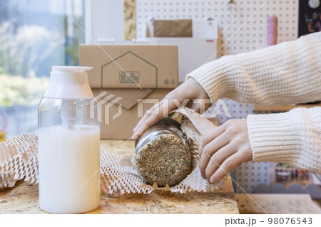 eco friendly habits hand gesture_eco package 98076543