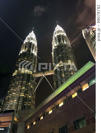 マレーシア ペトロナスツインタワー マレーシア ペトロナスツインタワー 98078782