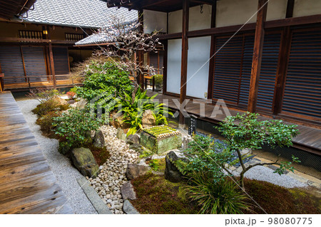 古都京都 観智院 四方正面の庭 古都京都 観智院 四方正面の庭 98080775