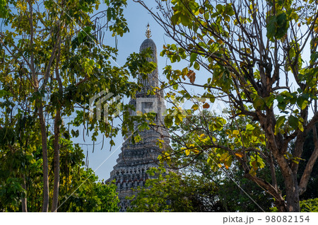 ワットアルン(暁の寺) タイ王国バンコク ワットアルン(暁の寺) タイ王国バンコク 98082154