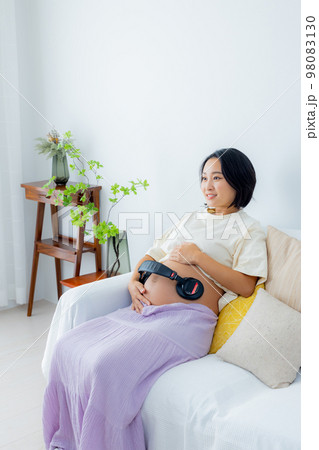胎教イメージ 胎教イメージ 98083130
