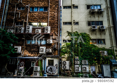 曇天の渋谷区 98084592