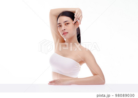 Beautiful spa Asian model girl with make up and beauty healthy skin color lips red and hair portrait. Beauty woman perfect face fresh clean skin portrait isolated on white background. Studio shot. 98089030