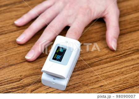Pulse Oximeter on finger Pulse Oximeter on finger 98090007