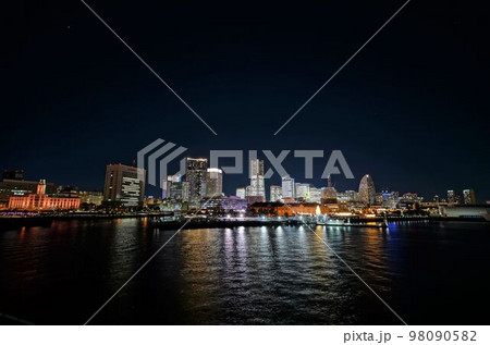 横浜みなとみらいの夜景 横浜みなとみらいの夜景 98090582