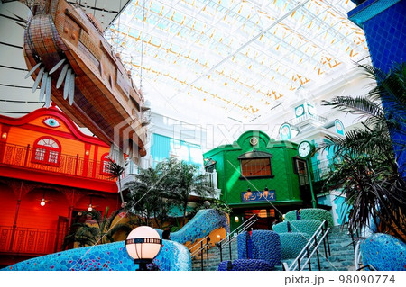 愛・地球博記念公園にできたジブリパーク大倉庫の様子 98090774