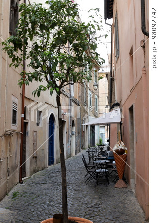 Rome is the capital of Italy, a huge multinational city with a history of almost three thousand years. Rome is the capital of Italy, a huge multinational city with a history of almost three thousand years. 98092742