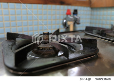 ガス栓とガスコンロ ガス栓とガスコンロ 98094686
