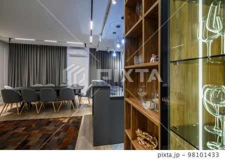 Luxury living room and kitchen in studio apartment 98101433