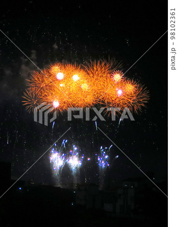 2022年第42回たたら祭り花火大会(埼玉県川口市) 2022年第42回たたら祭り花火大会(埼玉県川口市) 98102361