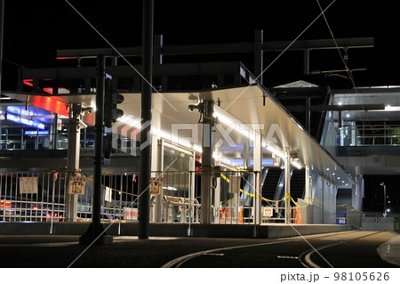 【宇都宮ライトレール】開業前の宇都宮駅東口停留場 【宇都宮ライトレール】開業前の宇都宮駅東口停留場 98105626