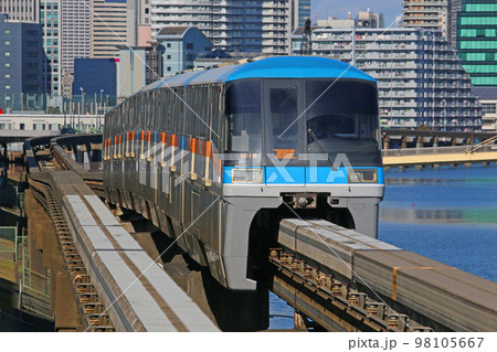 東京モノレールを走行する車両 98105667