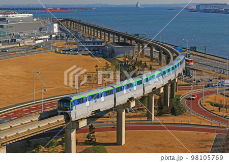 東京モノレールを走行する車両 98105769