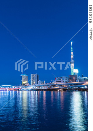 隅田川からのスカイツリー夜景 隅田川からのスカイツリー夜景 98105861
