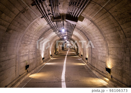 袋田の滝トンネル内部 茨城県大子町 袋田の滝トンネル内部 茨城県大子町 98106373