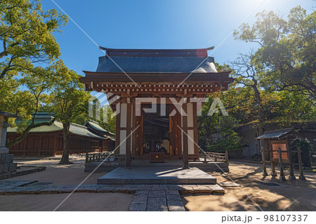 福岡 筥崎宮 亀山上皇尊像奉安殿 福岡 筥崎宮 亀山上皇尊像奉安殿 98107337