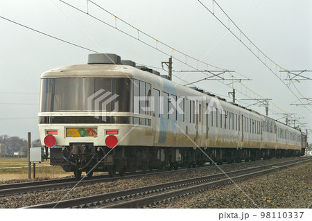 北陸本線　加賀笠間ー美川　JR西日本　12系（宮原）　あすか 98110337