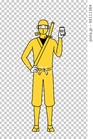仕事でスマホを使う忍者のコスプレをした男性 98111364