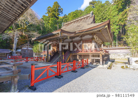 日吉大社　西本宮本殿（滋賀県大津市坂本） 98111549