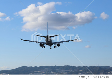 大阪伊丹空港離着陸 98112540