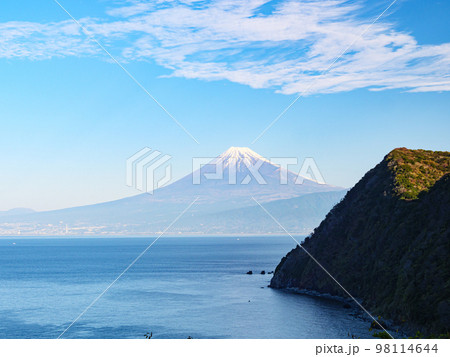 煌めきの丘から見た富士山(冠雪・冬) 煌めきの丘から見た富士山(冠雪・冬) 98114644