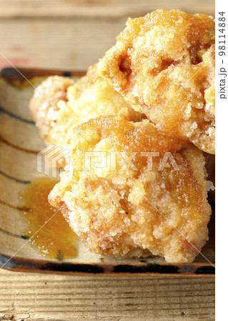 鶏の竜田揚げにおろしポン酢かけ 鶏の竜田揚げにおろしポン酢かけ 98114884