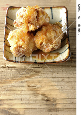 鶏の竜田揚げにおろしポン酢かけ 鶏の竜田揚げにおろしポン酢かけ 98114889
