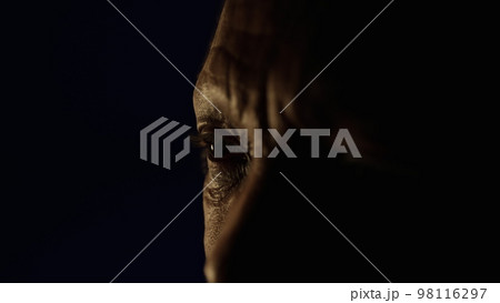 very old African American man very old African American man 98116297