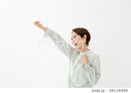 ビジネス　女性 98116898