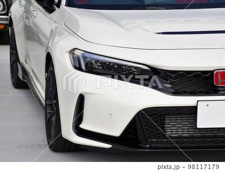 自動車イメージ　ホンダ 6代目シビックタイプRのフロントマスク 98117179