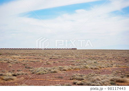 地平線に見るザ・ガン 98117443