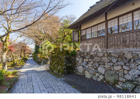 石畳の町　坂本（滋賀県大津市坂本） 98118641
