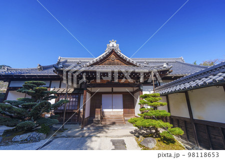 延暦寺里坊の律院　庫裡（滋賀県大津市坂本） 98118653