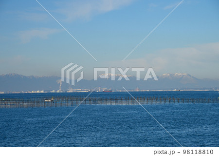 常滑市から見る鈴鹿の山々 98118810