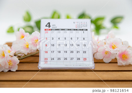 2023年4月の卓上カレンダー 2023年4月の卓上カレンダー 98121654